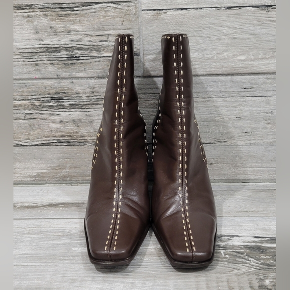 Retro (90's) Diba "Elko" Square-Toe Top-Stitch Wedge Heel Boots - Picture 7 of 15